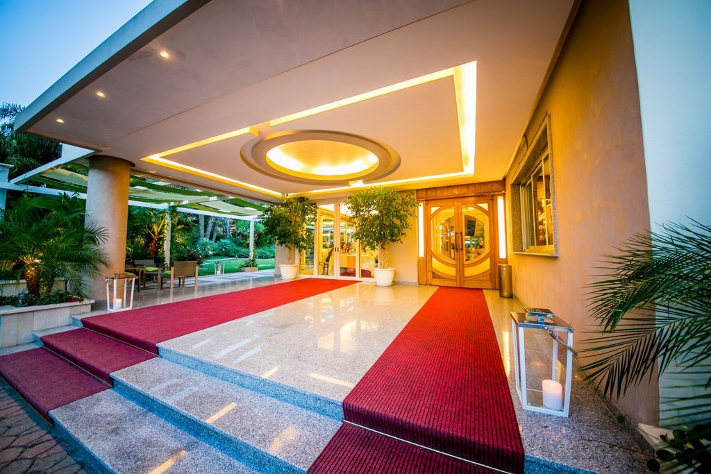Hotel Ares Pontinia Exterior foto